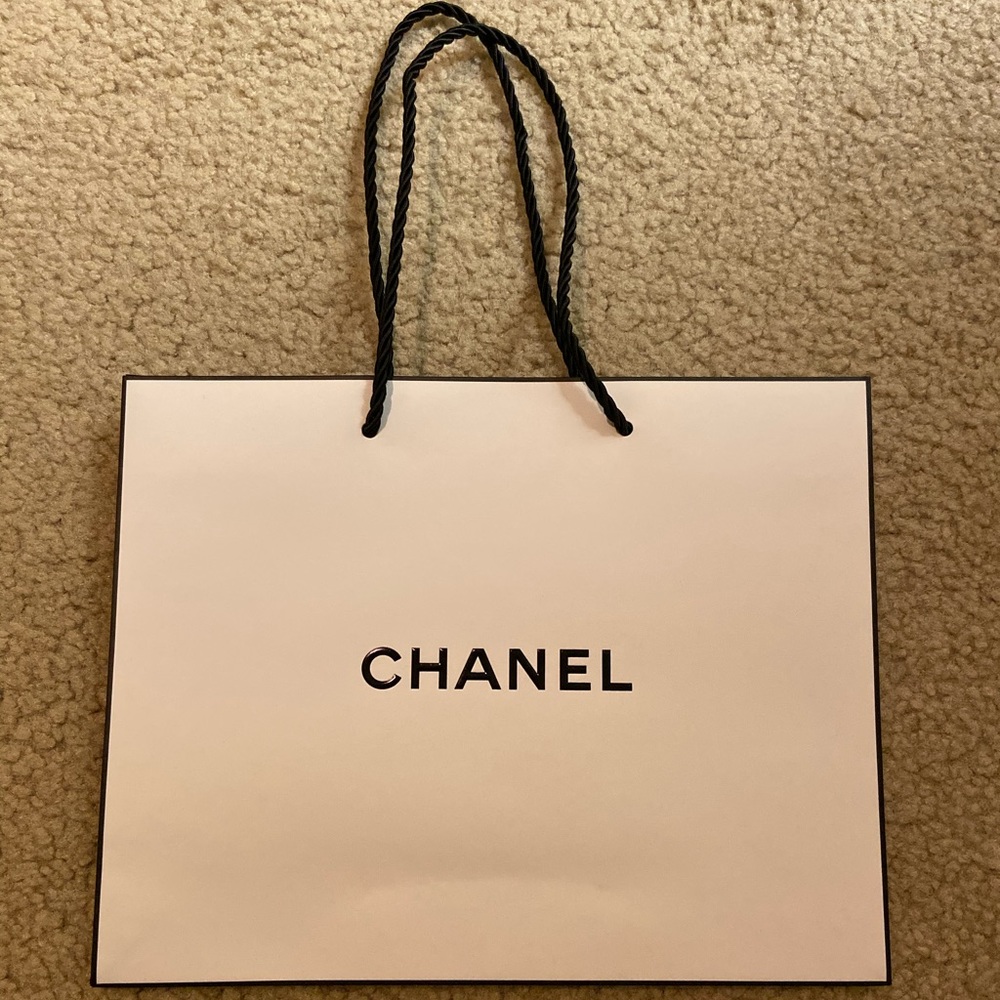 Chanel shopping bag